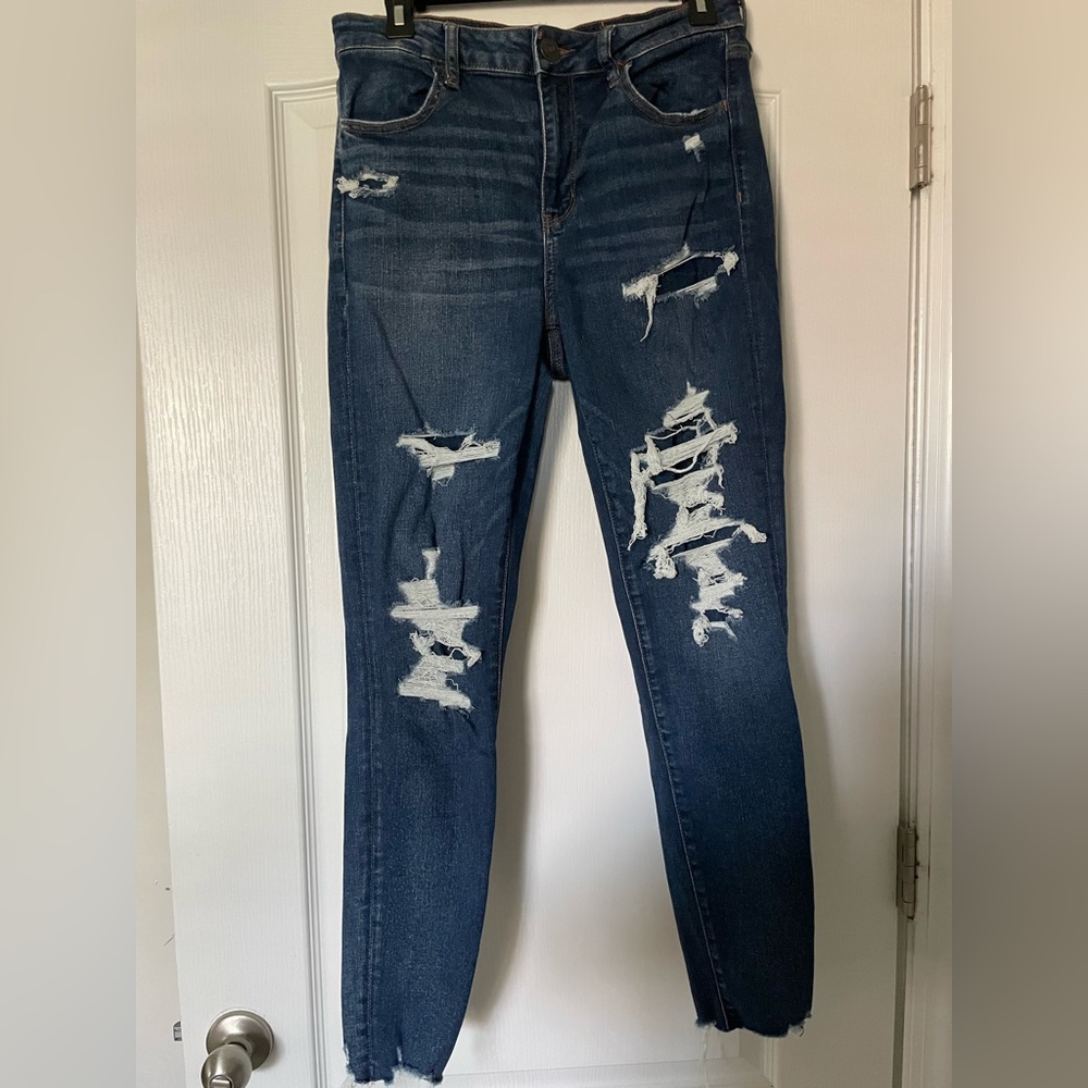 American Eagle distressed skinny jeans